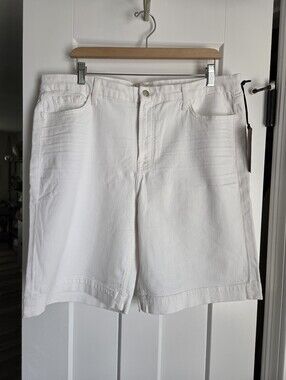 Jen7 For All Mankind Women's White Shorts Size 18 NWT